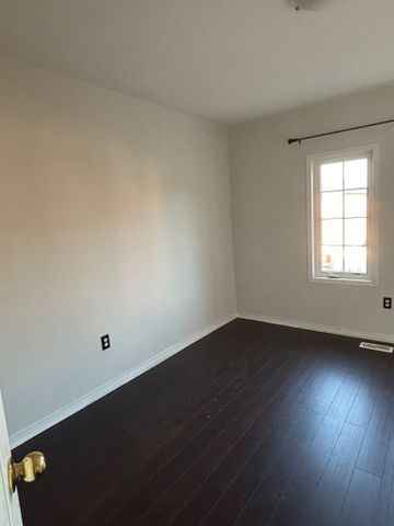 For Lease - 7 Dollery Gate, Ajax, Ontario - Photo 3