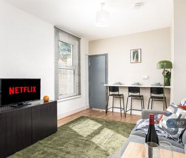 1 bedroom in a house share to rent - Photo 4