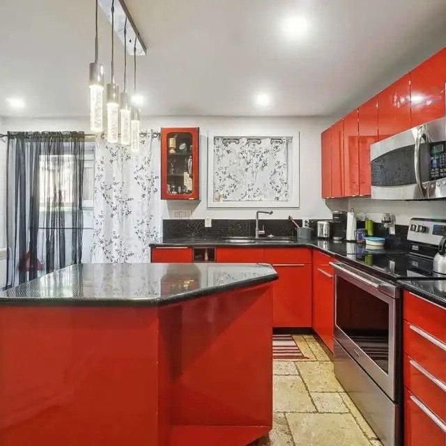 4 et demi rénové à louer dans le Vieux-Longueuil! - Photo 1