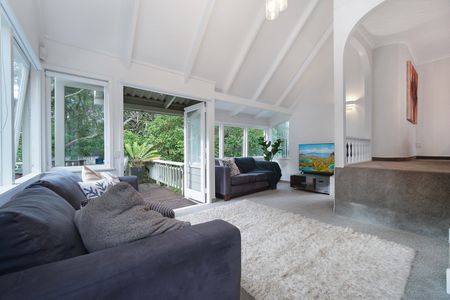 Rare Family Sanctuary in Nature - Photo 3