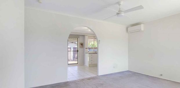 Spacious & Well-Presented Family Home in Quiet Cul-de-Sac - Photo 1