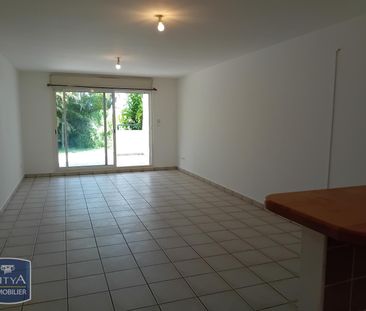 Location Appartement 3 pièces 79m² LE TAMPON 97430 - Photo 1