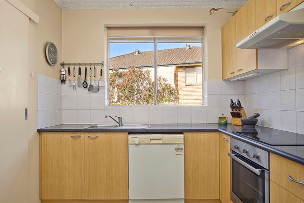 Unit 12/15B Bridge End, Wollstonecraft. - Photo 1