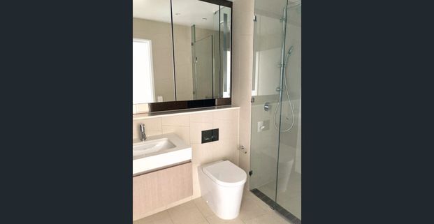 Darling North 2 Bed 1 Bath w/1 Car FURNISHED with Beautiful View - Photo 1