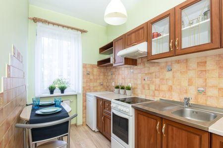 Kawalerka umeblowana od zaraz przy PST - Zdjęcie 5