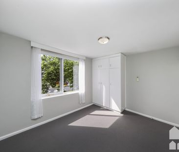 A location you'll love - Photo 4