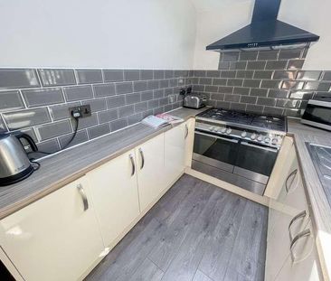 Ridley Road, L6 - Photo 1