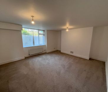 Basement Flat, Walter Road, Swansea. SA1 5PY - Photo 1