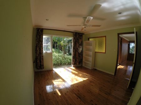 46 Bertana Crescent, Mona Vale NSW 2103 - House For Rent | Domain - Photo 2