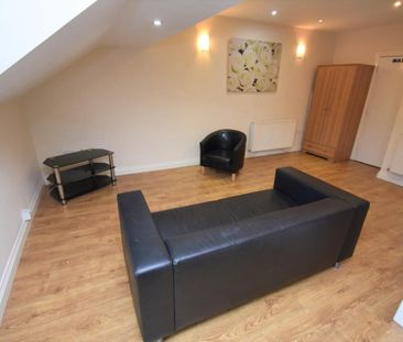 1 bed Flat for Rent - Photo 1