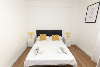 Calle Lozano de Torres, Málaga, Andalusia 29013