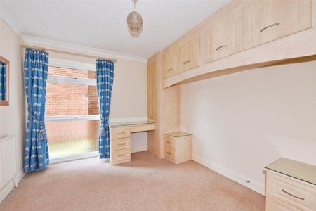 2 bedroom apartment to rent - Photo 3