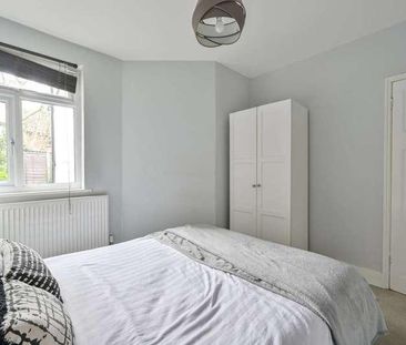 Kimble Road, South Wimbledon, SW19 - Photo 6