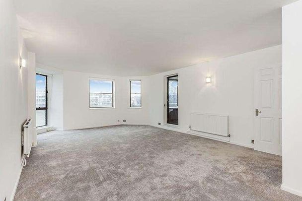 Riverside Court, Vauxhall, SW8 - Photo 1