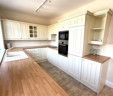 3 bedroom bungalow to rent - Photo 6