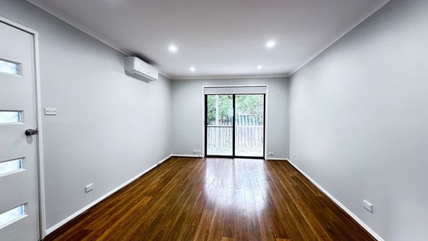 Renovated Beauty is Ready to Be Your New Home before Christmas&excl;&excl; - Photo 1