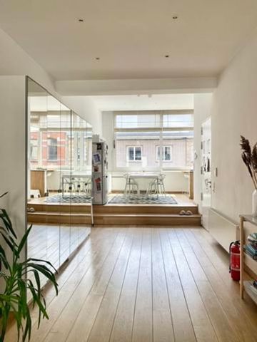 Appartement te huur - Foto 2