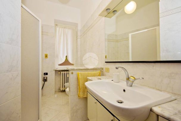Appartamento via Vittorio Emanuele II 323, Centro, Bra - Photo 1