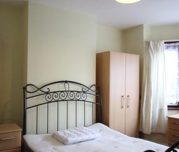 6 bedroom semi-detached house to rent - Photo 1