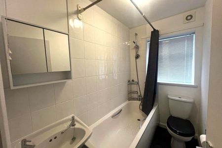 Marlborough Avenue - Photo 2