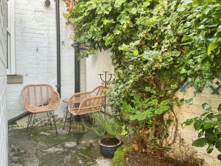 2 bedroom mid-terrace to rent Old Oak Street, Manchester, M20 - Photo 4