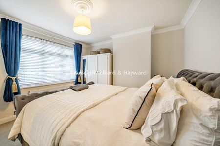 2 bedroom terraced house to rent - Photo 4