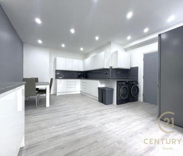 1 bedroom in a house share to rent - Photo 4