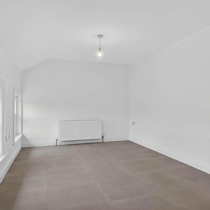 Apt 8, 51 53bridge Street, Lisburn, BT28 1XZ - Photo 1