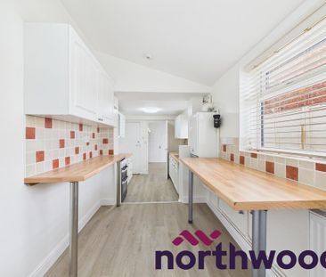 2 bedroom terraced house to rent - Photo 5