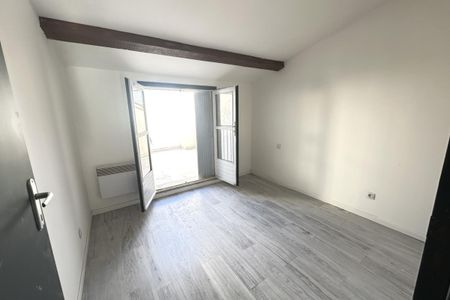 A LOUER APPARTEMENT T3 CENTRE VILLE - Photo 5