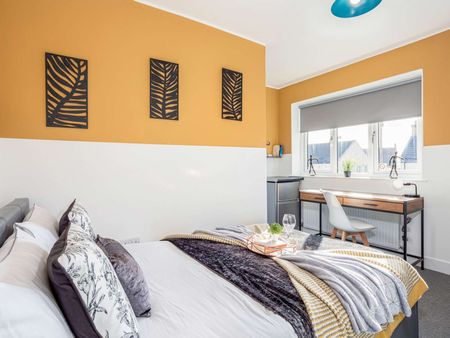 Relax, Recharge, Repeat – A Peaceful House Share in Nuneaton - Photo 5