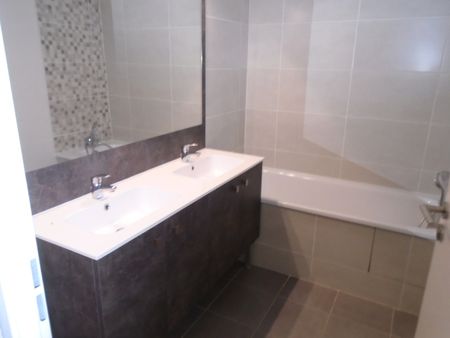 Location Maison 3 pièces 67m² MURET 31600 - Photo 5
