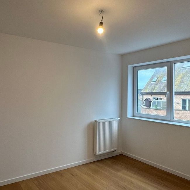 Appartement te huur in Oostende voor € 1.100 met 2 slaapkamers - Foto 1