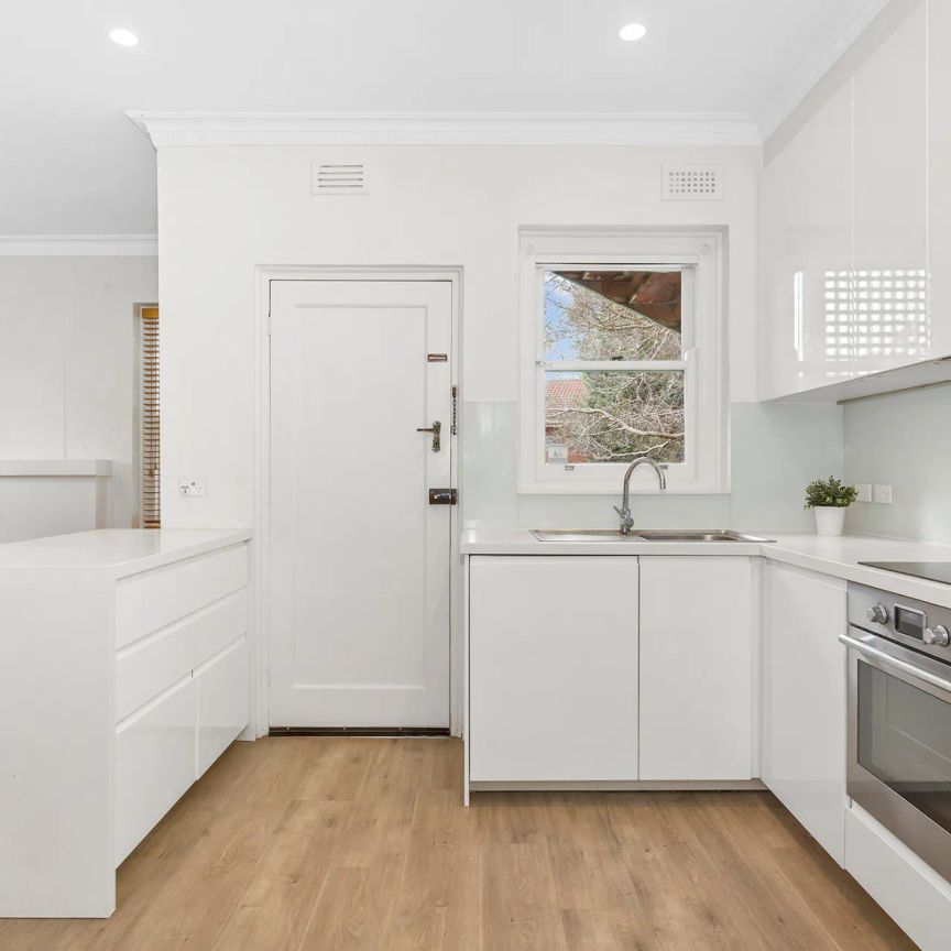 Unit 1/83 Carroll Crescent, Glen Iris. - Photo 1