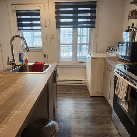 Appartement 2 1/2 à Québec, secteur Vanier, premier étage. - Photo 3