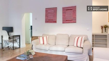 3 room luxury Apartment for rent in Madrid, Spain - Photo 3