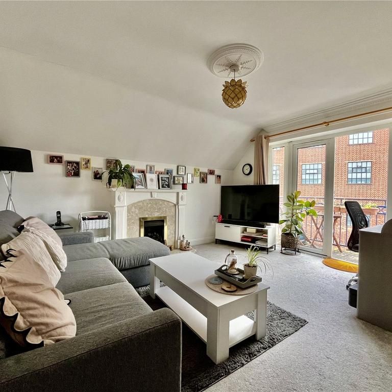 2 bedroom apartment to rent - Photo 1