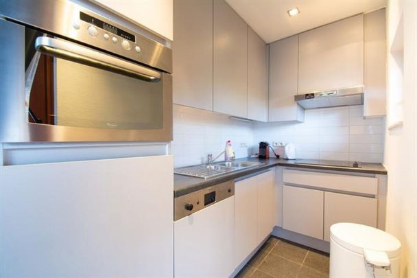 Proche Musée du tram, bel appartement meublé 2 chambres avec terrasse - Photo 1