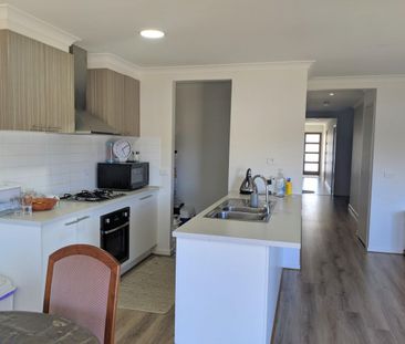 LOVELY 3 BEDROOM HOME - Photo 5