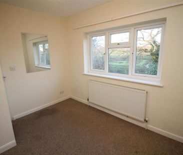 3 bedroom detached house to rent - Photo 3
