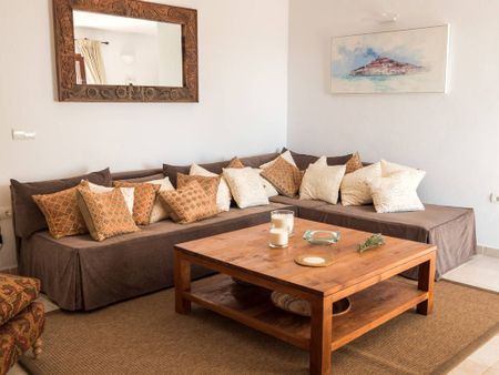 4 bedroom luxury Detached House for rent in Santa Eulària des Riu, Spain - Photo 4