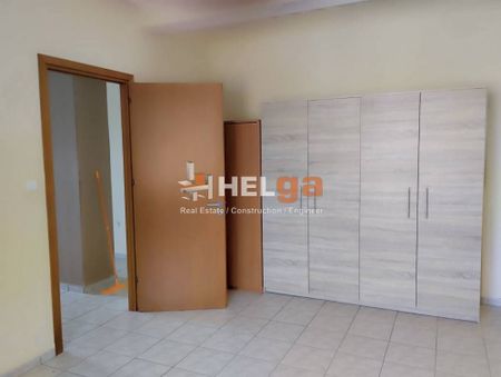 Διαμέρισμα για ενοικίαση Κέντρο (Ρίο) - Φωτογραφία 2