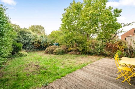 4 bedroom terraced house to rent - Photo 4