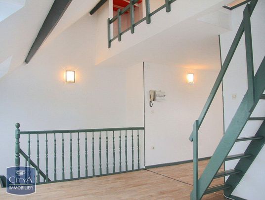 Location Appartement 1 pièce 25m² LILLE 59000 - Photo 1