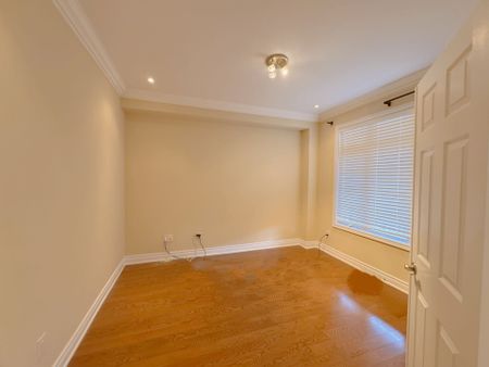 For Lease - 101 Glengordon Crescent, Markham, Ontario - Photo 4