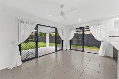 47 Charlton Crescent, Ormeau QLD 4208 - House For Rent | Domain - Photo 4