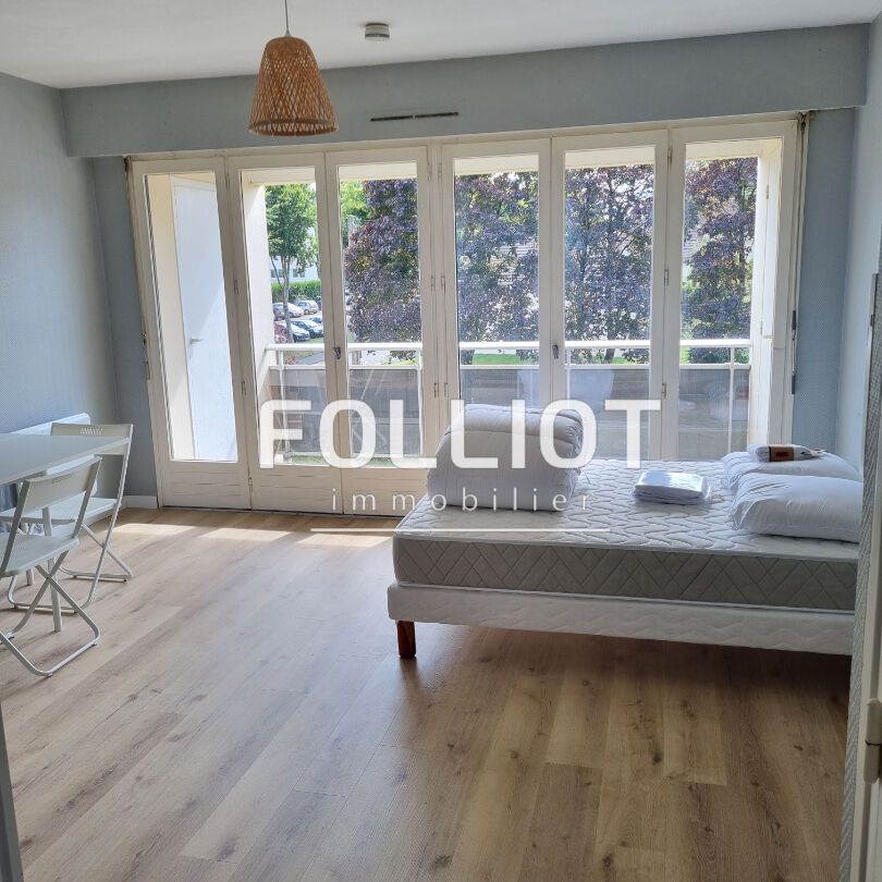 A LOUER Appartement MEUBLE 50000 Saint Lo 1 pi�ce(s) 23,73 m2 - Photo 1