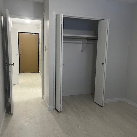 One Bedroom Rental Near Market Mall- New Flooring and Paint, with parking and dishwasher - Photo 1