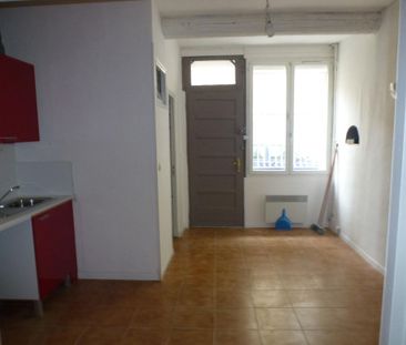 Location Appartement 1 pièce 26m² - Photo 2