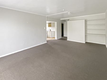 Riverside Apartment 2 Bedroom - Photo 3